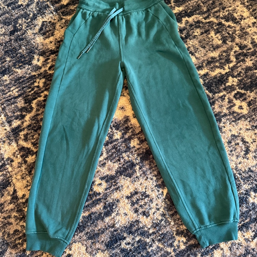 lululemon scuba joggers